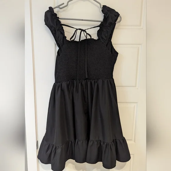 Dress - Picture 4 of 6